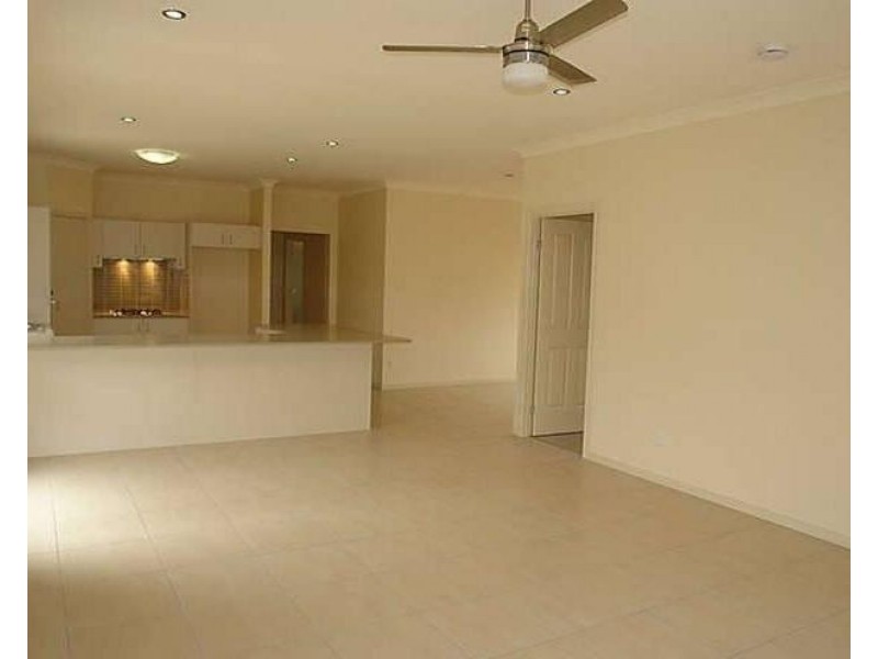 4 Anesbury Street, Doolandella QLD 4077