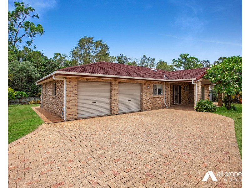 9 Calluna Court, Regents Park QLD 4118