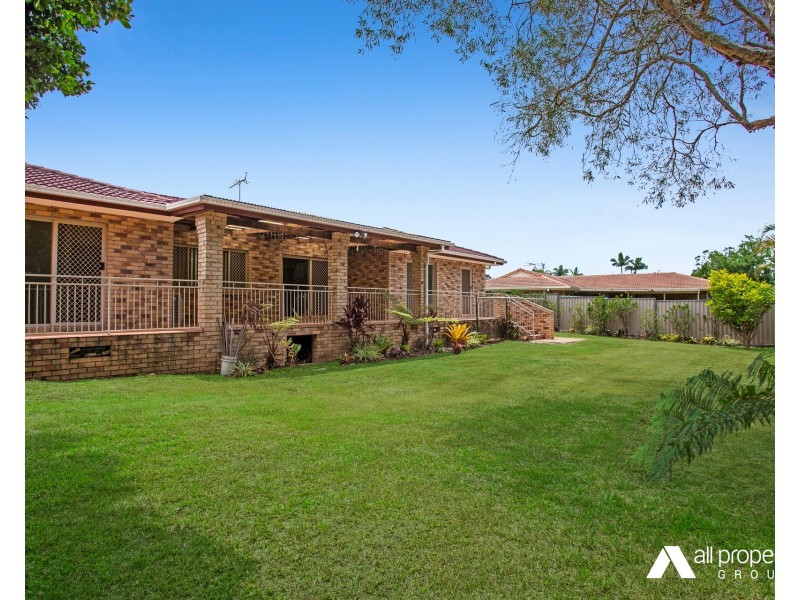 9 Calluna Court, Regents Park QLD 4118