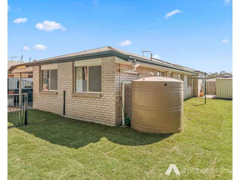 15 Lorikeet Way, Crestmead QLD 4132