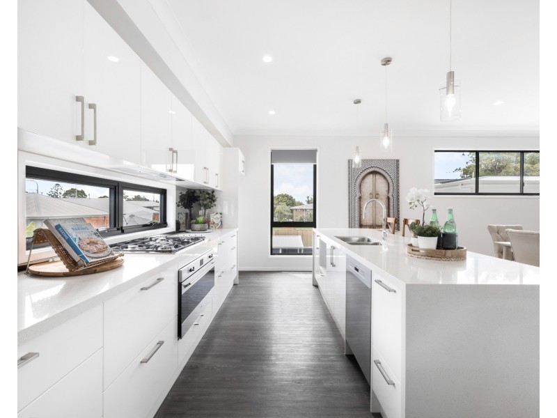 117 Esplanade, Redland Bay QLD 4165