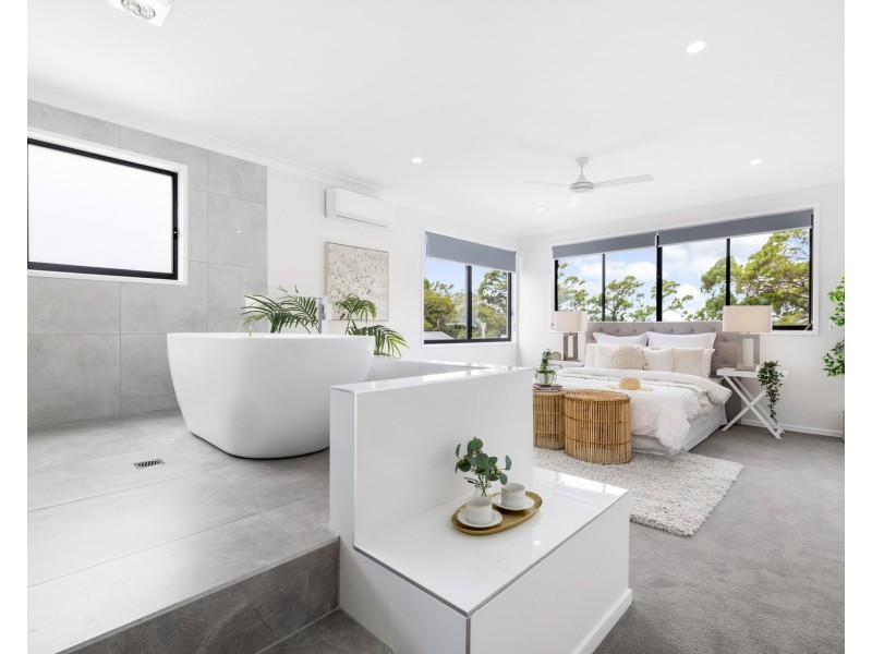 117 Esplanade, Redland Bay QLD 4165