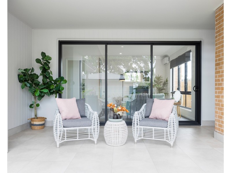 117 Esplanade, Redland Bay QLD 4165