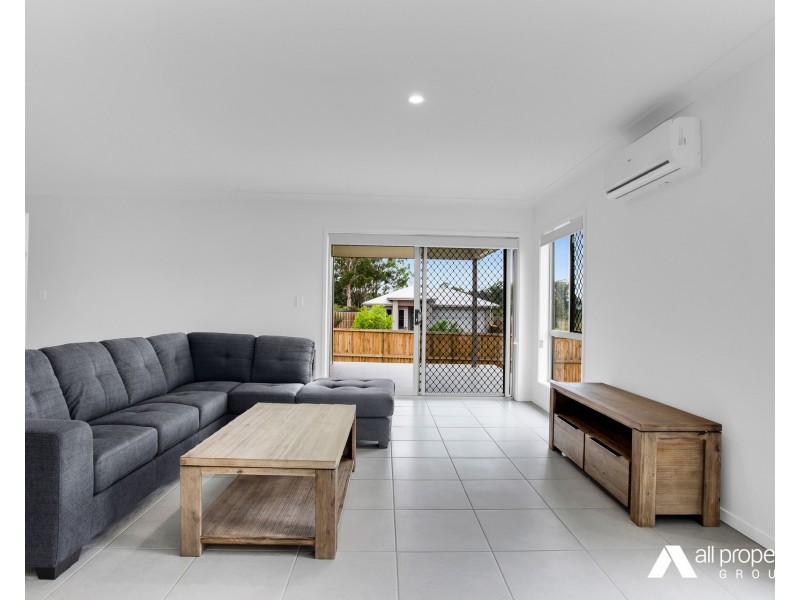 27 Sutherland Street, Gleneagle QLD 4285