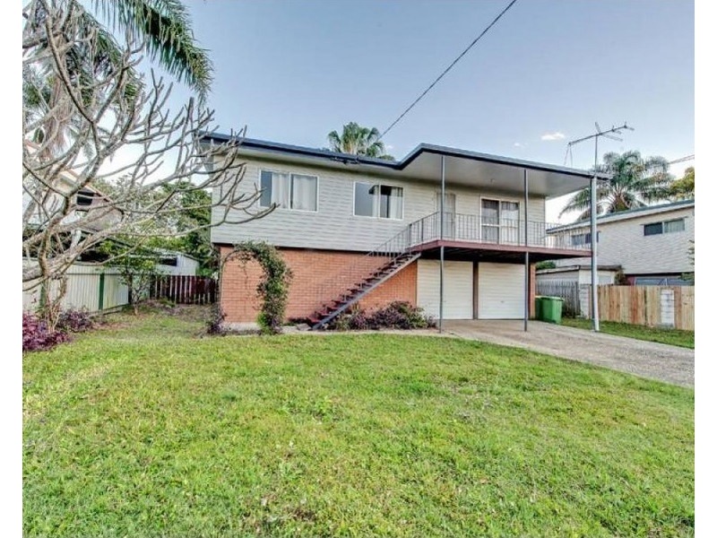 9 Alderbaran Drive, Kingston QLD 4114