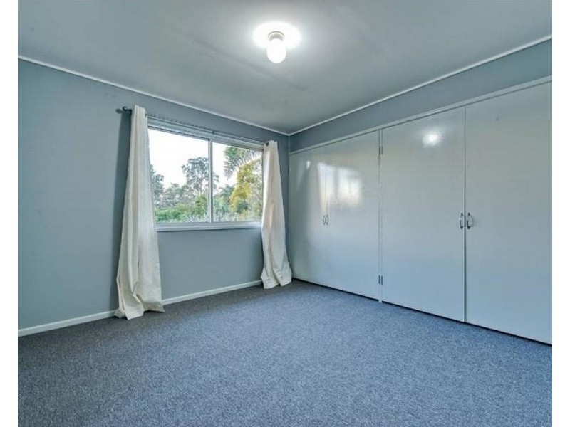 9 Alderbaran Drive, Kingston QLD 4114