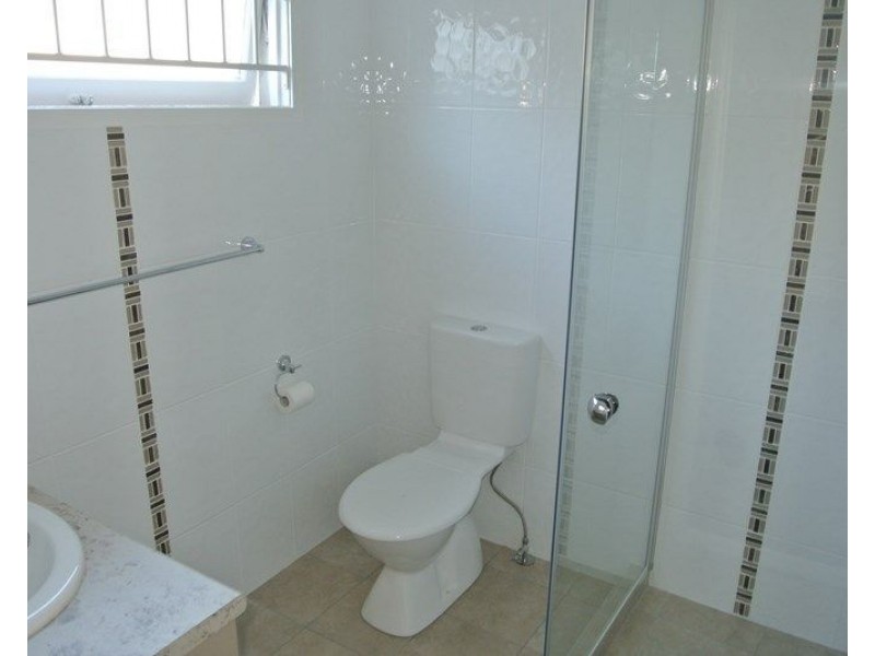 2/41 Garden Terrace, Newmarket QLD 4051