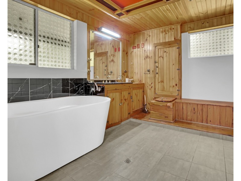 1594 Chambers Flat Road, Chambers Flat QLD 4133