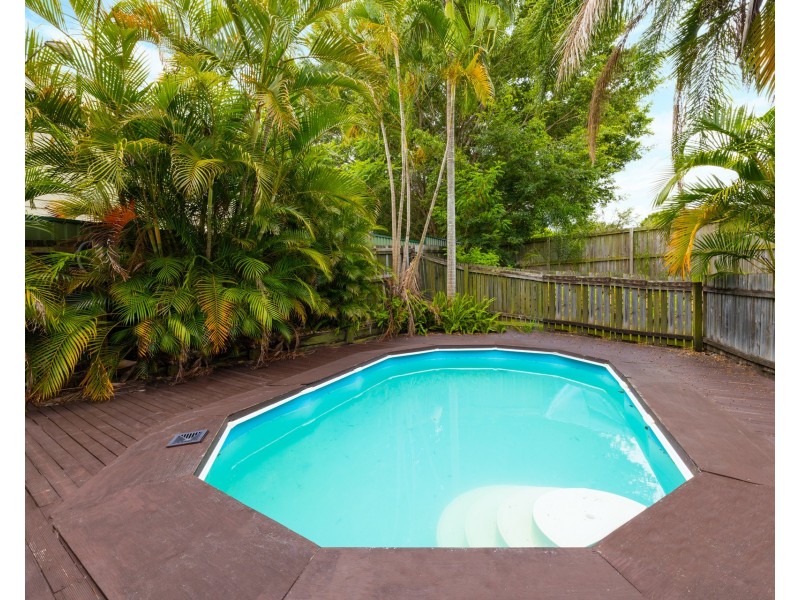 14 Cambridge Street, Boronia Heights QLD 4124