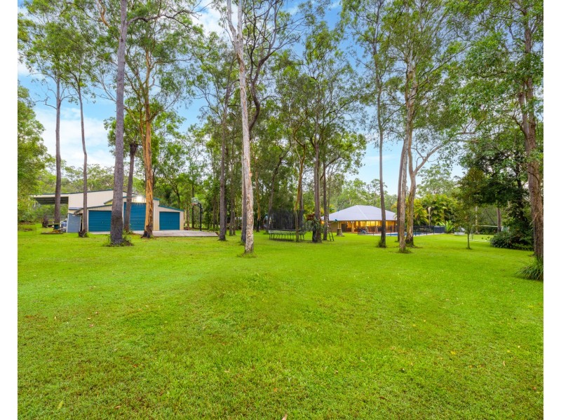 7-11 Maximir Street, Greenbank QLD 4124
