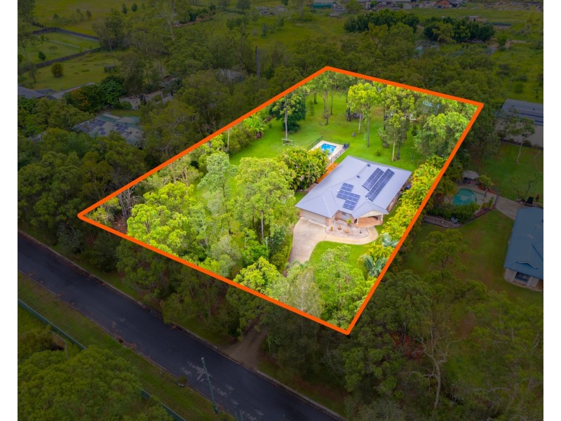 7-11 Maximir Street, Greenbank QLD 4124