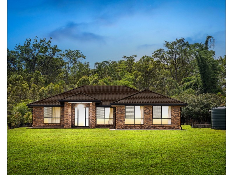 35-41 Dandaraga Court, Chambers Flat QLD 4133
