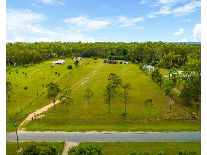 35-41 Dandaraga Court, Chambers Flat QLD 4133