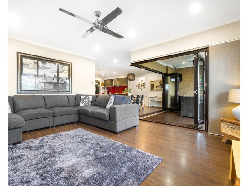 21 Conte Circuit, Augustine Heights QLD 4300