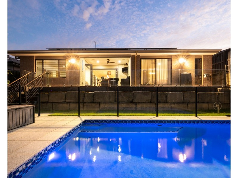 21 Conte Circuit, Augustine Heights QLD 4300