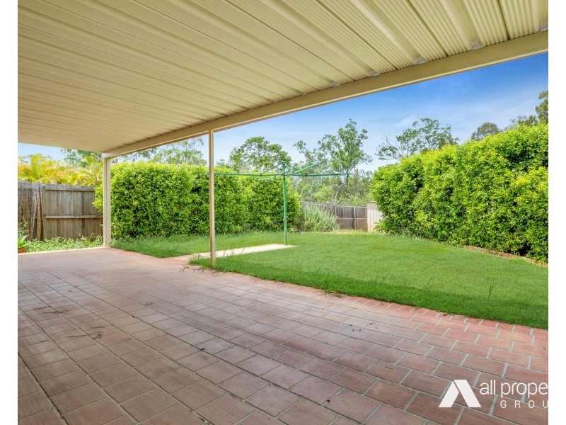 86 Parkroyal Crescent, Regents Park QLD 4118