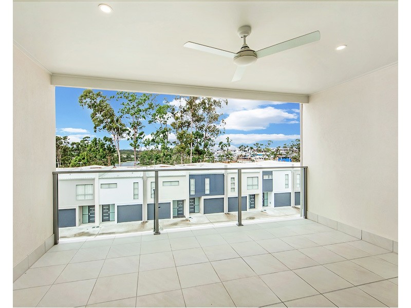 32/138 Springfield Lakes Boulevard, Springfield Lakes QLD 4300