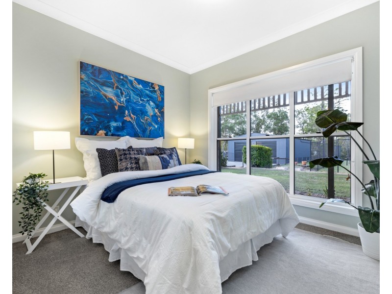 15-17 Madison Court, Munruben QLD 4125
