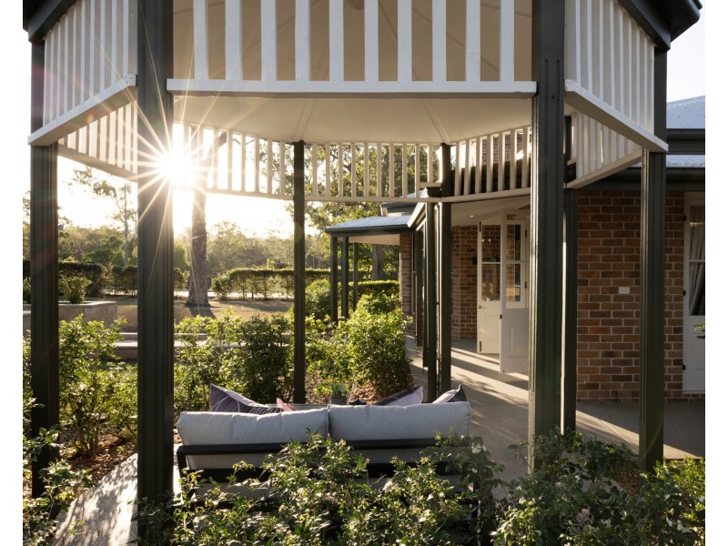 15-17 Madison Court, Munruben QLD 4125