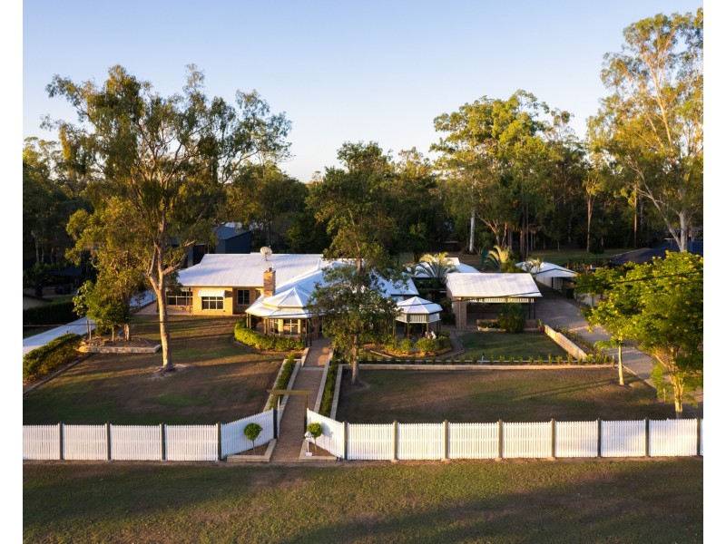 15-17 Madison Court, Munruben QLD 4125
