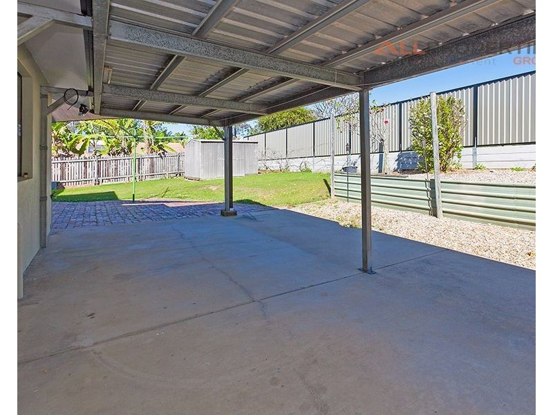 4 Arbour Way, Regents Park QLD 4118