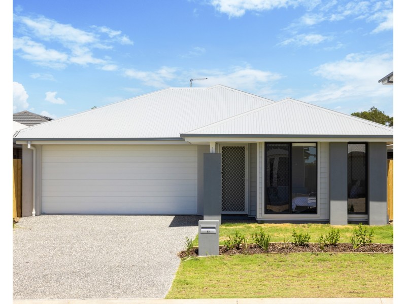 63 Hilltop Circuit, Pallara QLD 4110