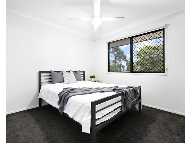 11 Albert Street, Eagleby QLD 4207