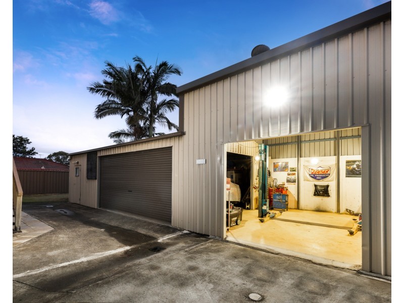 11 Albert Street, Eagleby QLD 4207