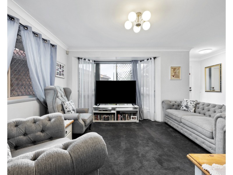 12 Fenwood Close, Boronia Heights QLD 4124