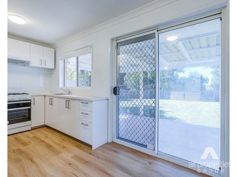 4 Pitt Court, Crestmead QLD 4132