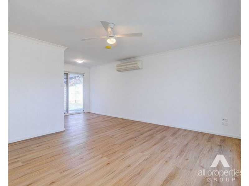 4 Pitt Court, Crestmead QLD 4132