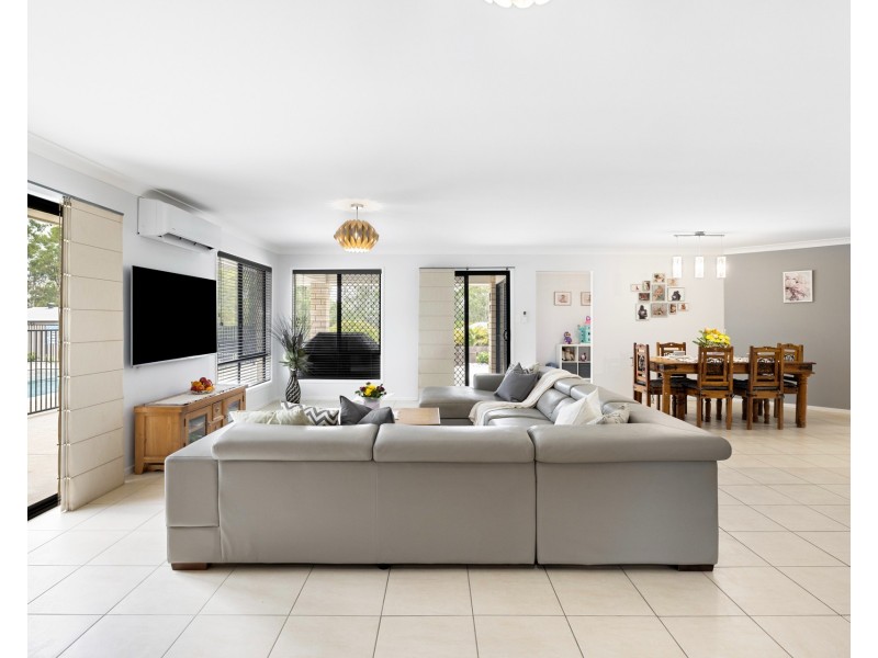 14-16 Christopher Place, Jimboomba QLD 4280