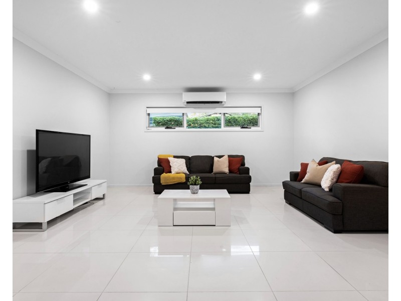 69-79 Pennine Drive, South Maclean QLD 4280