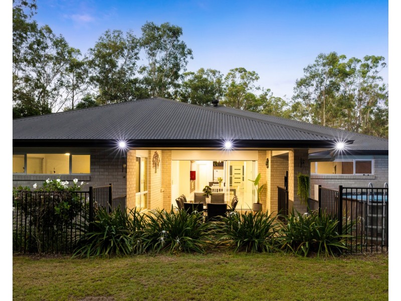 69-79 Pennine Drive, South Maclean QLD 4280