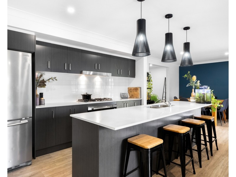 127-129 Weatherly Drive, Jimboomba QLD 4280