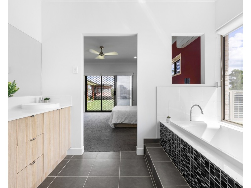 62-68 Nolan Close, New Beith QLD 4124