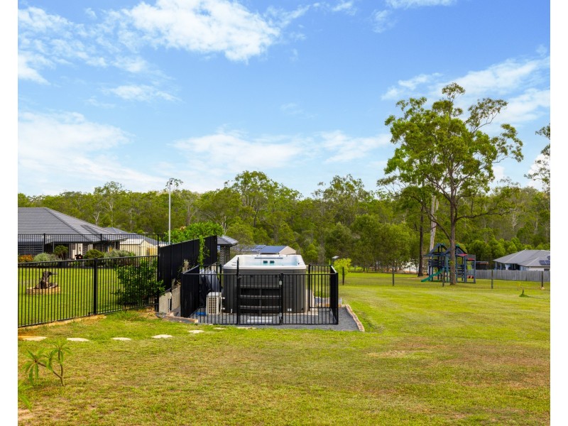 62-68 Nolan Close, New Beith QLD 4124