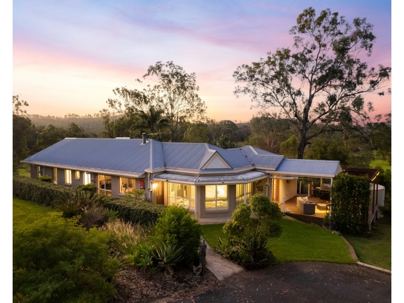 27-29 Randwick Drive, Mundoolun QLD 4285