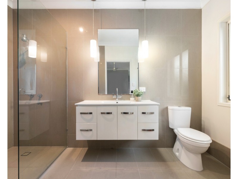 27-29 Randwick Drive, Mundoolun QLD 4285