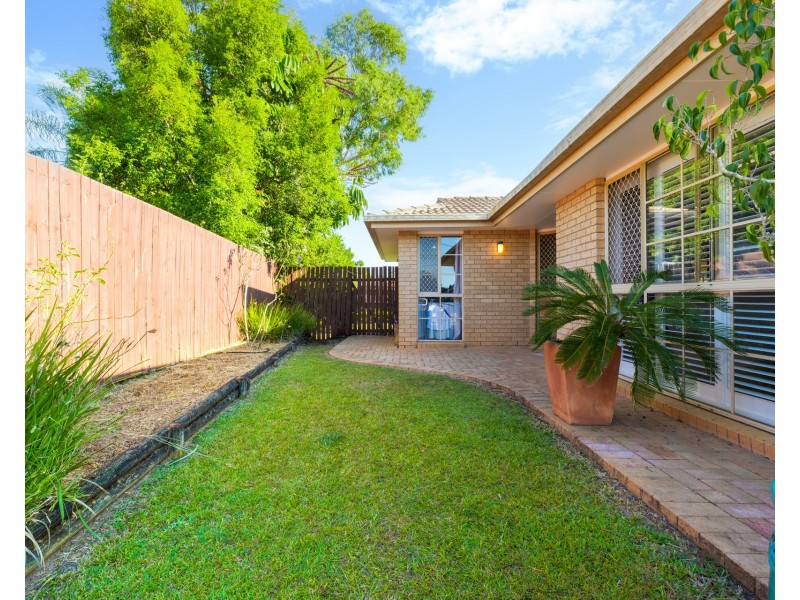 9 Stacey Court, Crestmead QLD 4132