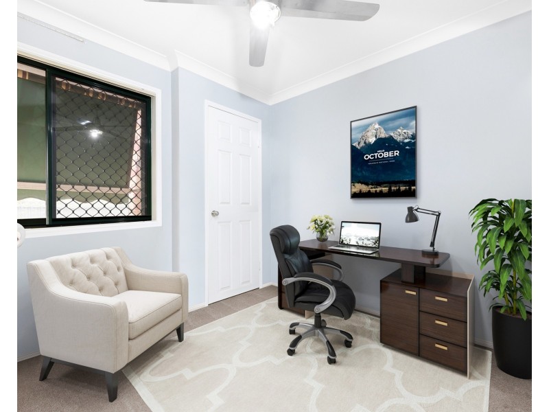 1 Hillview Drive, Hillcrest QLD 4118