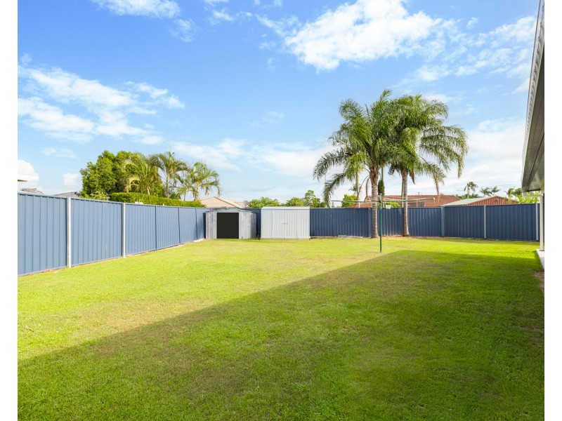 17 Mahonia Court, Crestmead QLD 4132