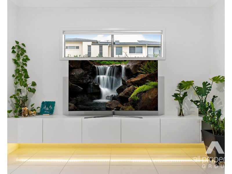 70 McDermott Parade, Rochedale QLD 4123