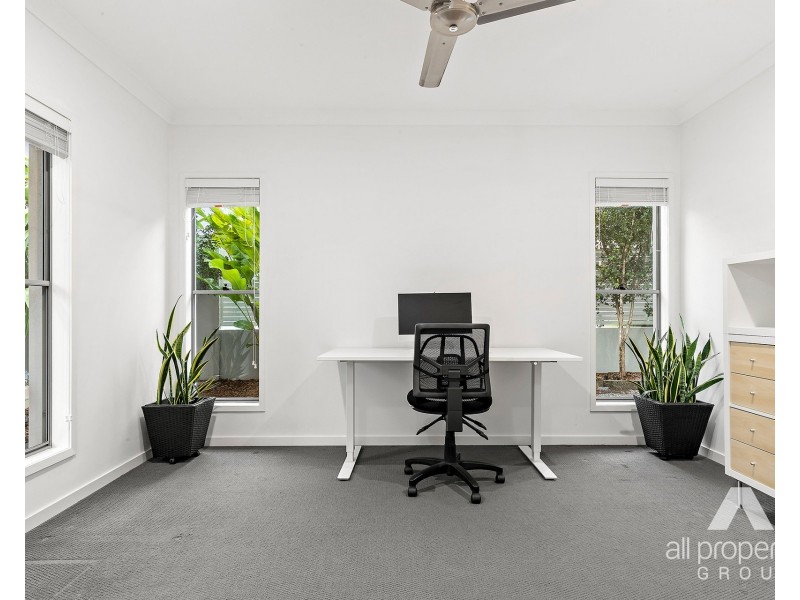 70 McDermott Parade, Rochedale QLD 4123