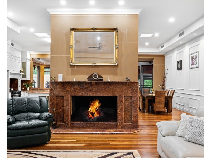 28a Lesley Anne Court, Maudsland QLD 4210