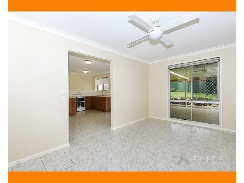 15 Dryade Street, Regents Park QLD 4118