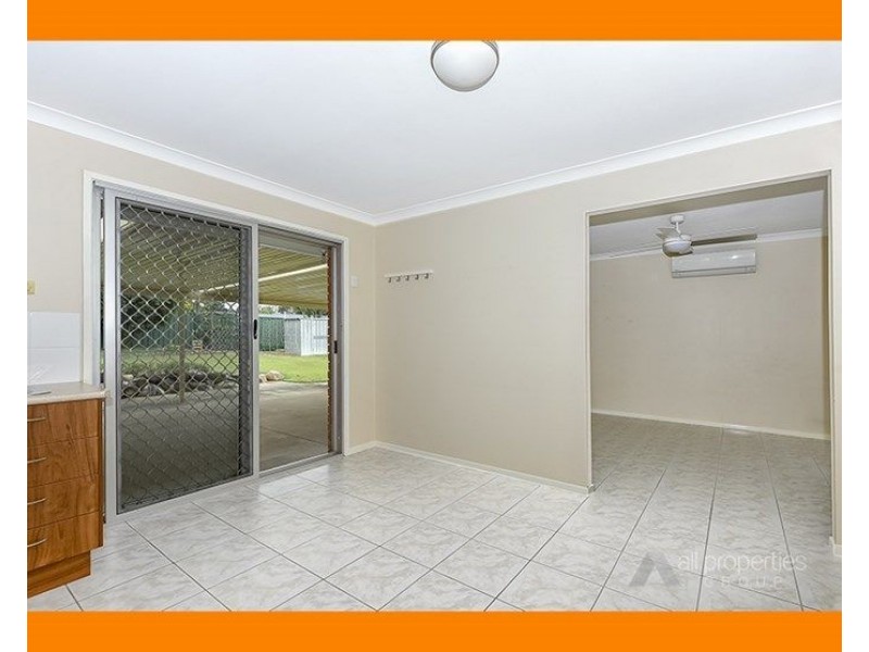 15 Dryade Street, Regents Park QLD 4118