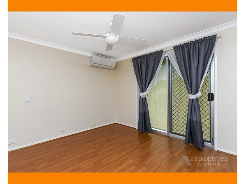 15 Dryade Street, Regents Park QLD 4118