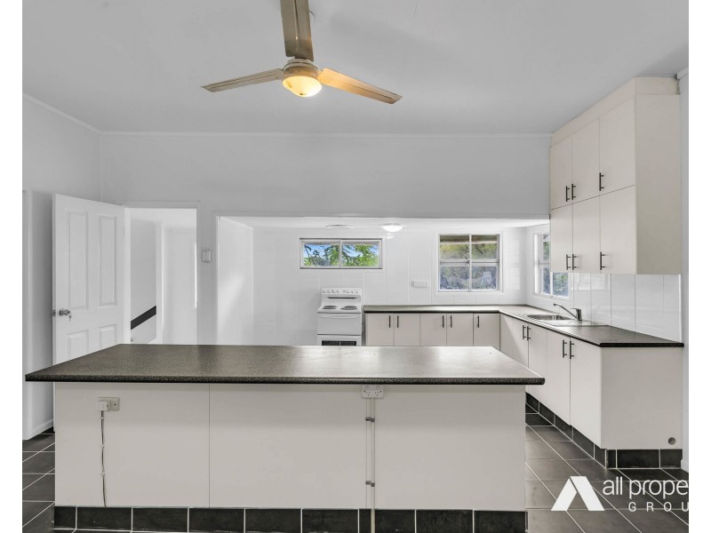 50 Johnstone Road, Stapylton QLD 4207