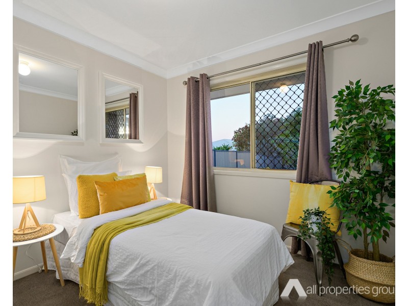 4 Elmwood Court, Boronia Heights QLD 4124